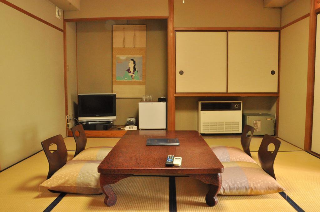 Ryokan Kichiman Коті Екстер'єр фото